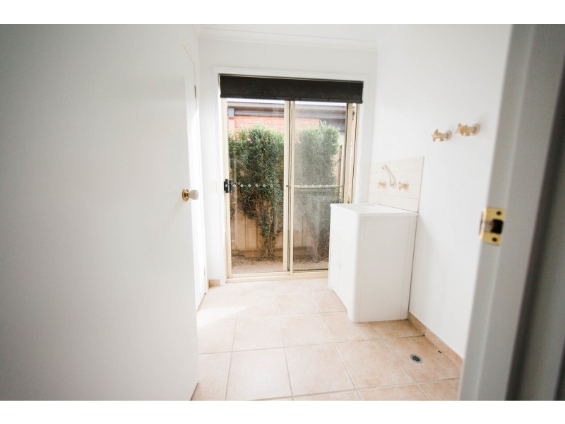 10 Sunrise Avenue, Moama NSW 2731