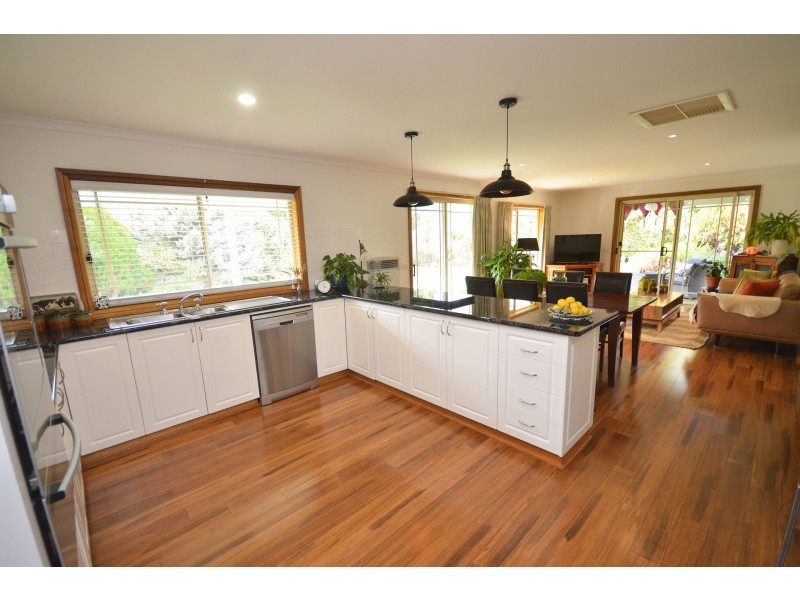 7 Alambee Way, Echuca VIC 3564