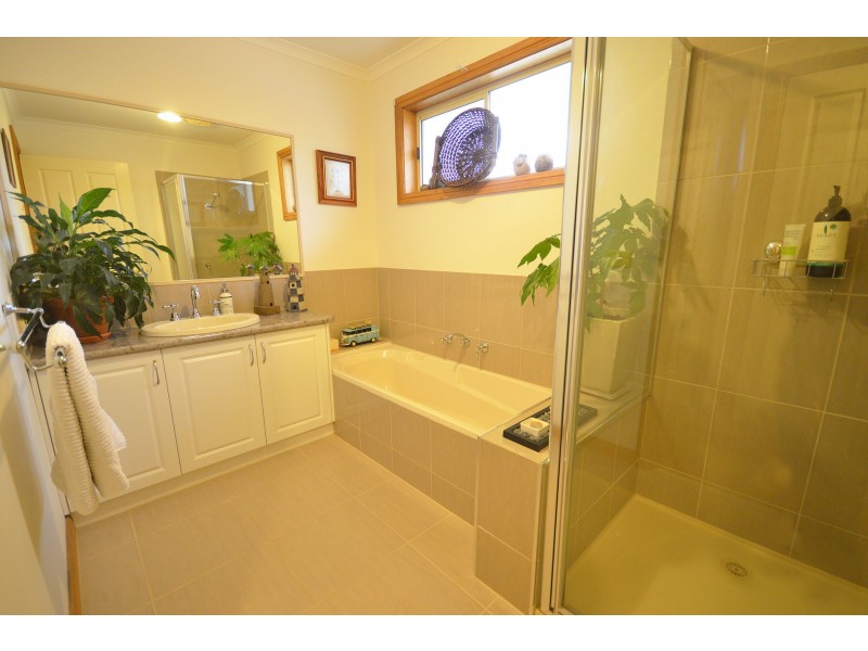 7 Alambee Way, Echuca VIC 3564