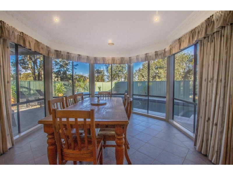 57 Woodlands Circuit, Echuca VIC 3564