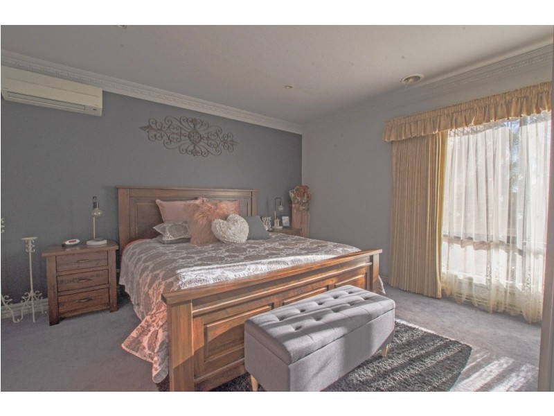 57 Woodlands Circuit, Echuca VIC 3564