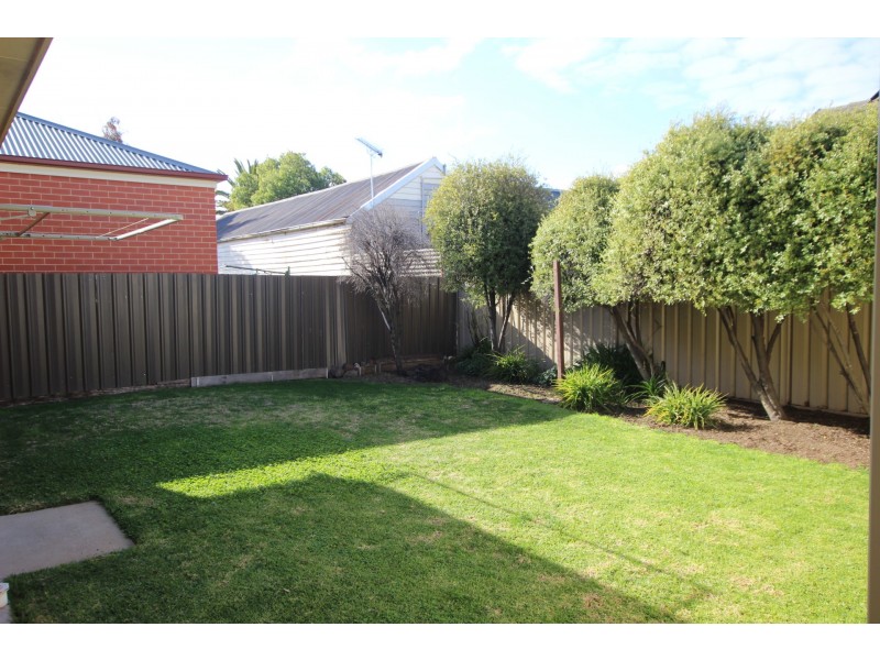 1/344 High Street, Echuca VIC 3564