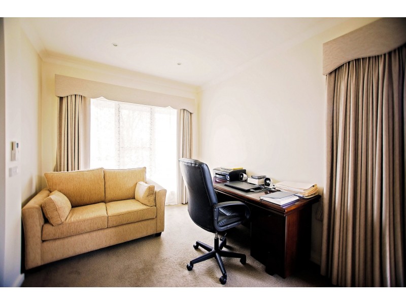 1/23 Sunset Avenue, Echuca VIC 3564