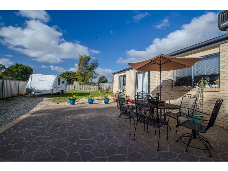 15 High Street, Rochester VIC 3561