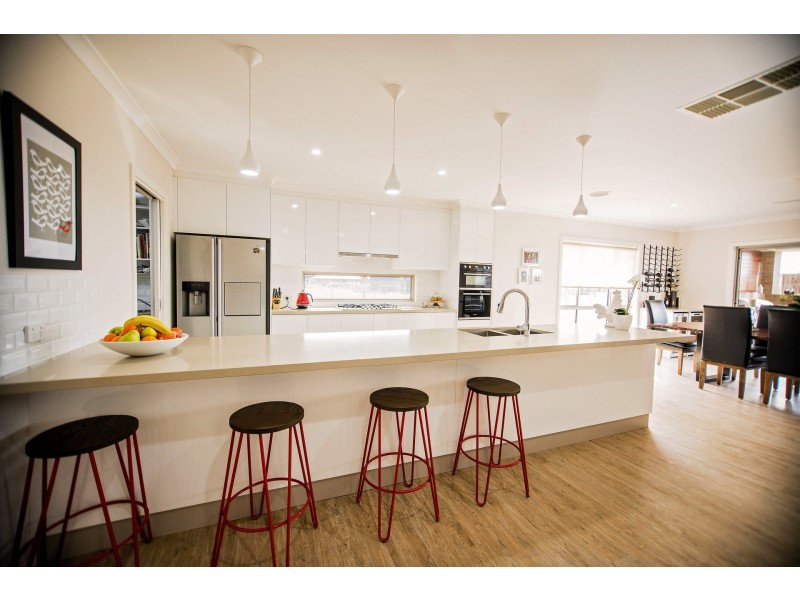 5 Hakea Court, Moama NSW 2731