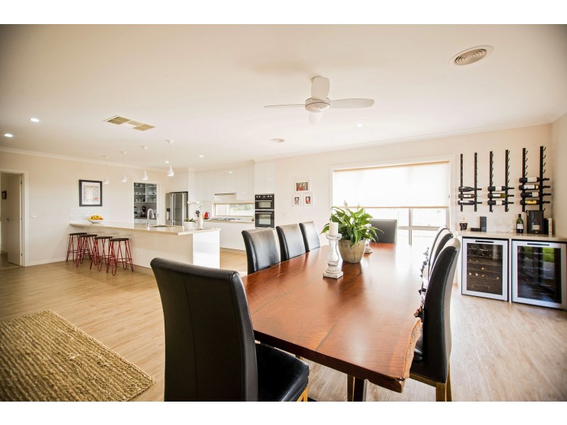 5 Hakea Court, Moama NSW 2731