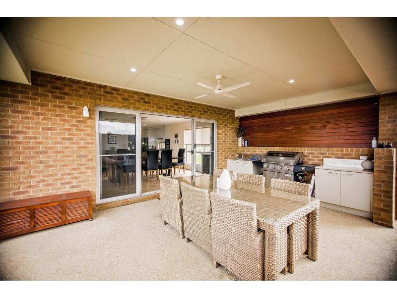 5 Hakea Court, Moama NSW 2731