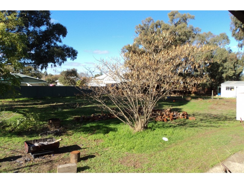 50 Livingstone Street, Mathoura NSW 2710