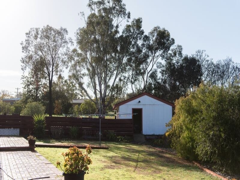 26 Jones Street (picnic Point Road), Mathoura NSW 2710