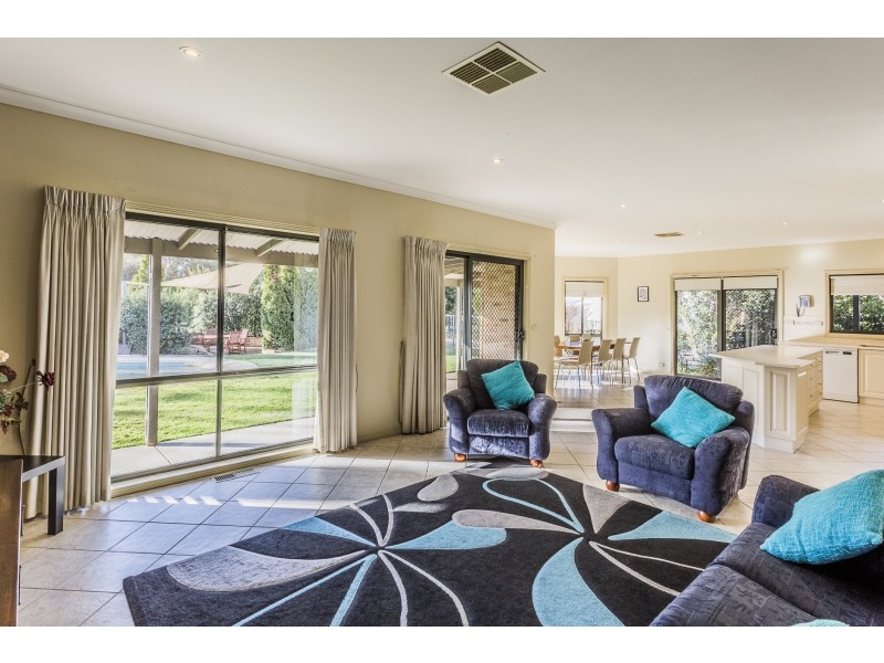 109 Fehring Lane, Echuca VIC 3564