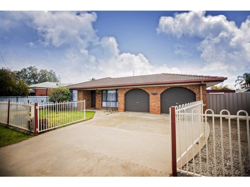 14 Elizabeth Street, Echuca VIC 3564