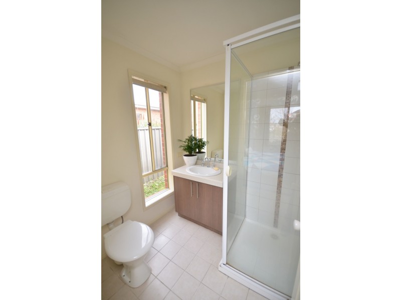 4 Coulson Place, Echuca VIC 3564