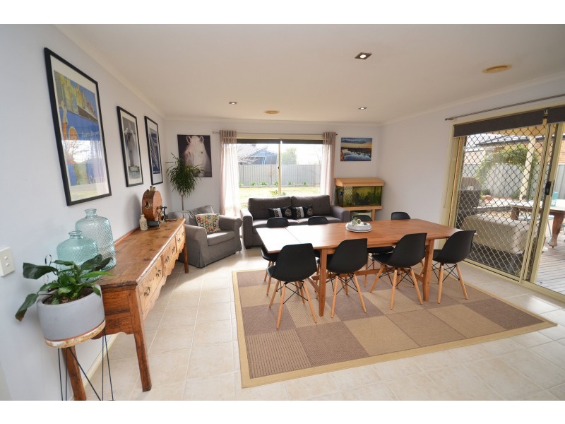 4 Coulson Place, Echuca VIC 3564