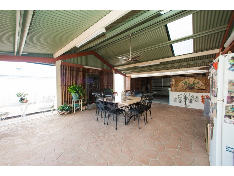 35 Genevieve Avenue, Echuca VIC 3564