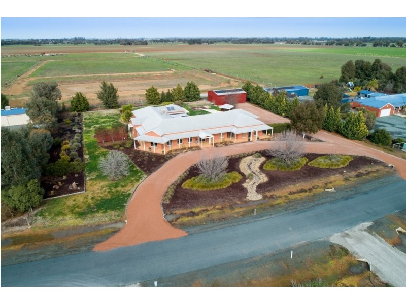 29 Brecon Court, Echuca VIC 3564