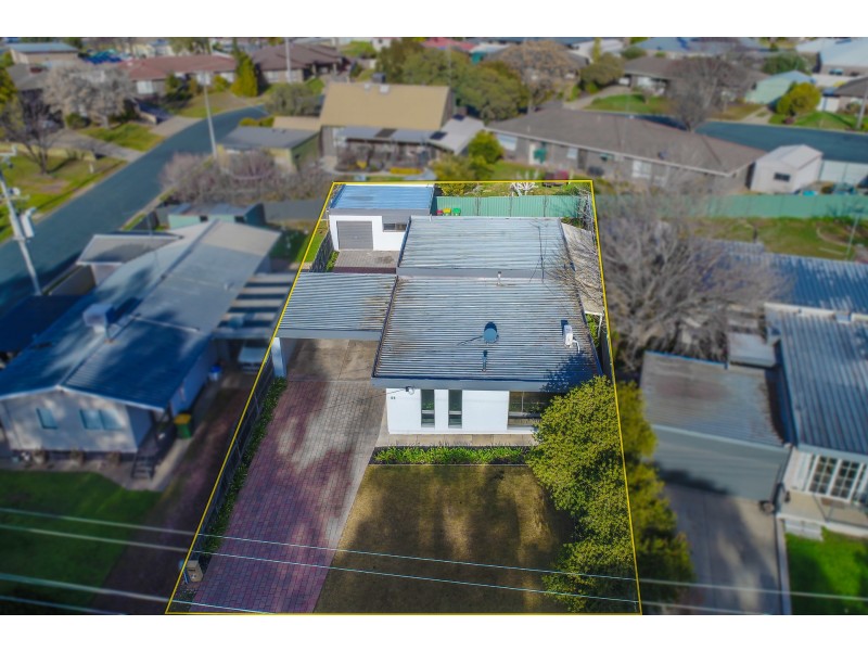 65 Campaspe Esplanade, Echuca VIC 3564