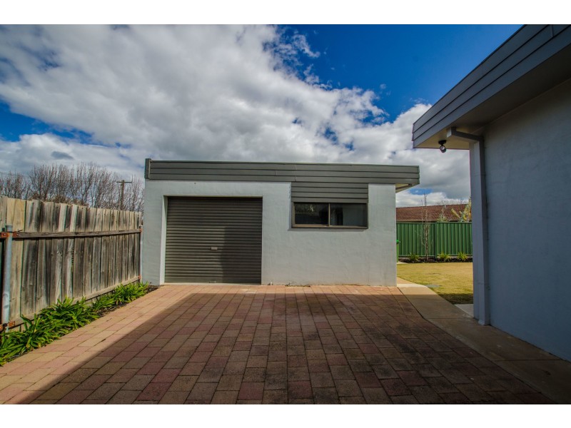 65 Campaspe Esplanade, Echuca VIC 3564