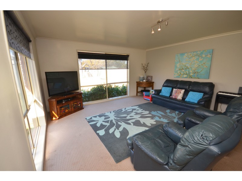 27 Mcswain Road, Echuca VIC 3564