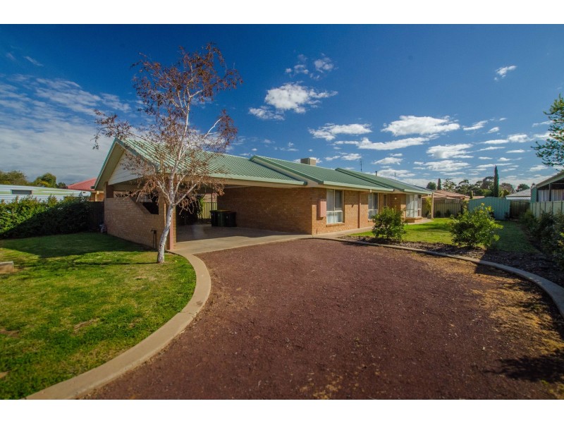 24 Murrumbidgee Drive, Echuca VIC 3564