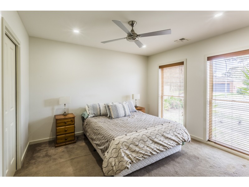 24 Aberdeen Way, Moama NSW 2731