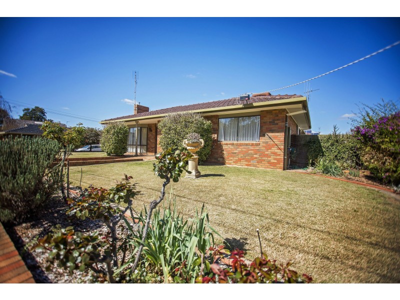 275 Pakenham Street, Echuca VIC 3564