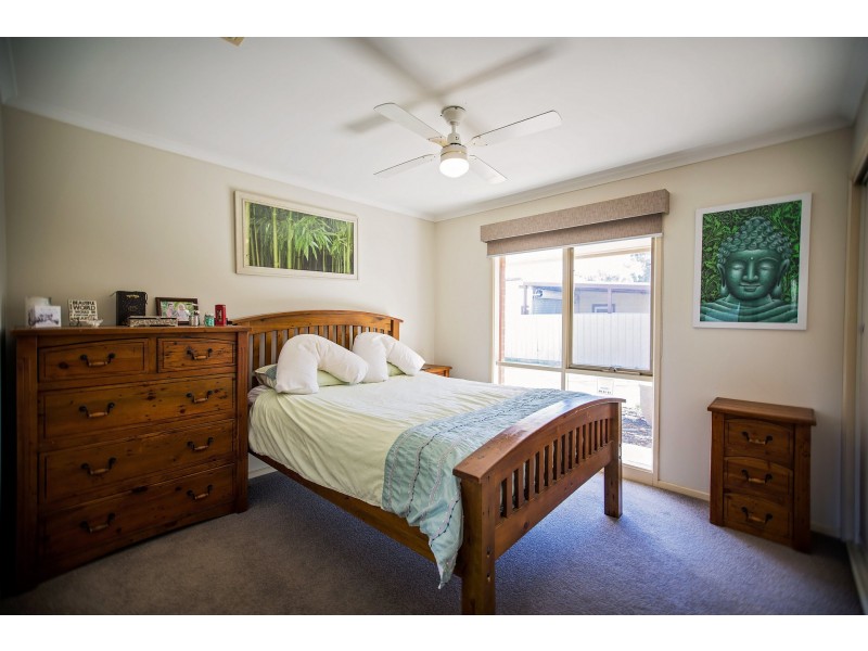 2/132 Hovell Street, Echuca VIC 3564