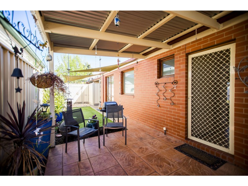 2/132 Hovell Street, Echuca VIC 3564