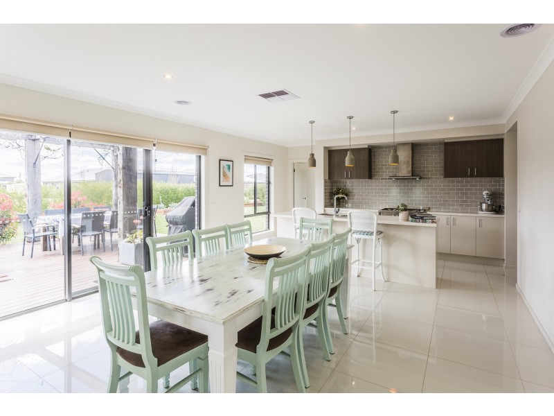 13 Sugargums Drive, Moama NSW 2731