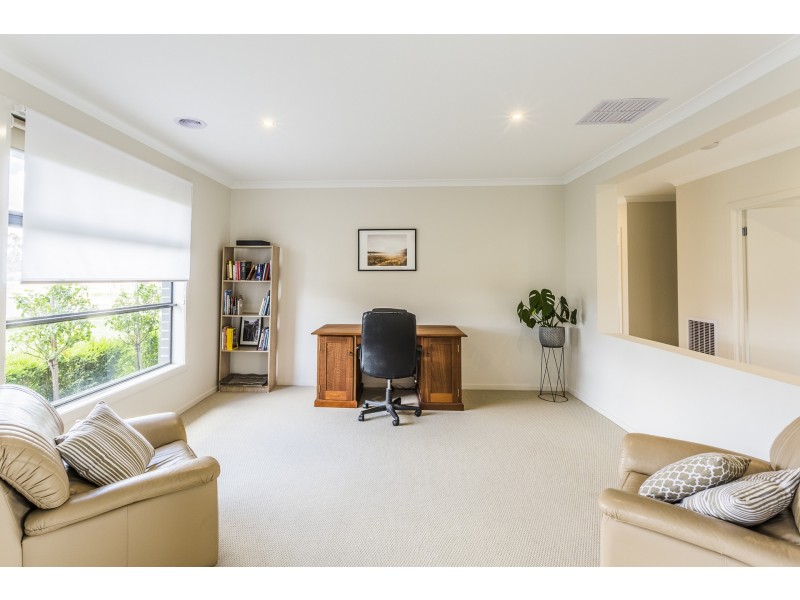 13 Sugargums Drive, Moama NSW 2731