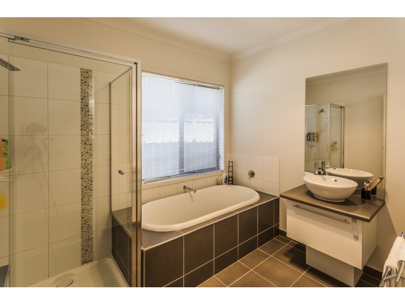 12 Lynch Drive, Echuca VIC 3564