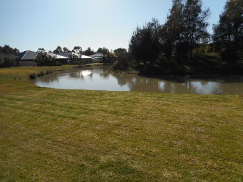 35 Kingfisher Drive West, Moama NSW 2731