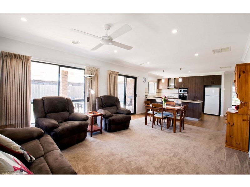 11 Lakeview Drive, Moama NSW 2731