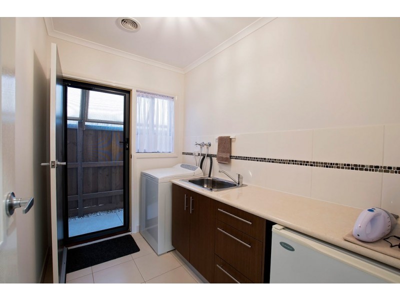 11 Lakeview Drive, Moama NSW 2731