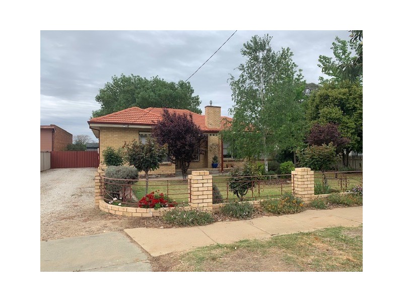 68 Sturt Street, Echuca VIC 3564