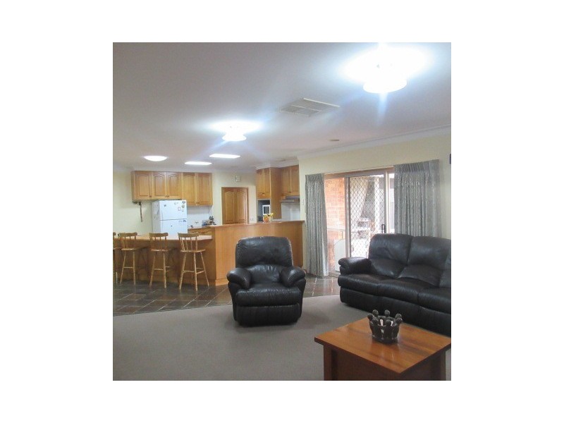 19 Luth Street, Echuca VIC 3564