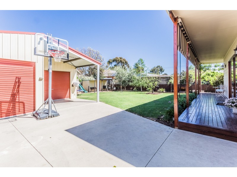 61 Francis Street, Echuca VIC 3564