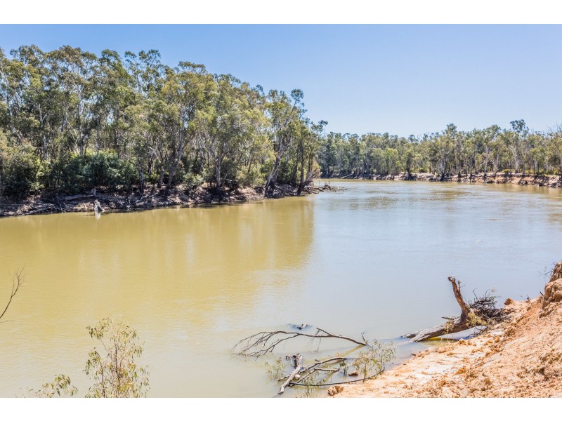 147 River Avenue, Echuca VIC 3564