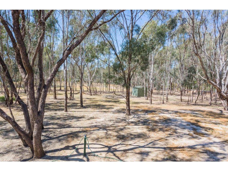 147 River Avenue, Echuca VIC 3564