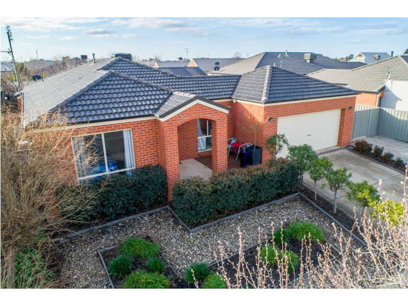 4 Coulson Place, Echuca VIC 3564