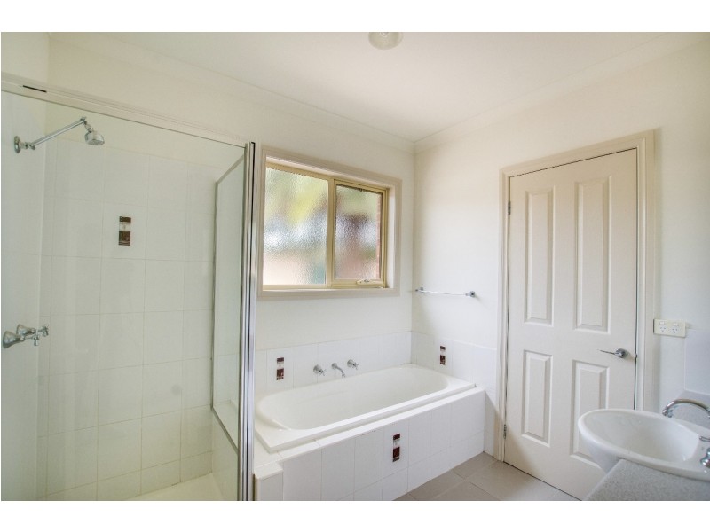 2/135 Goulburn Road, Echuca VIC 3564