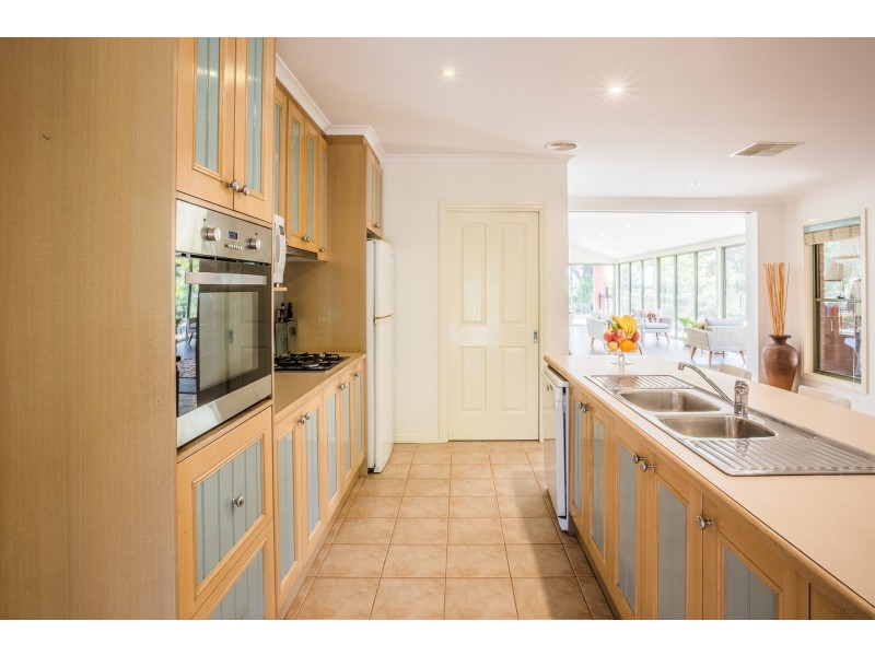 8 Charters Drive, Moama NSW 2731