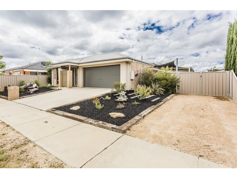 53 Wearne Road, Echuca VIC 3564