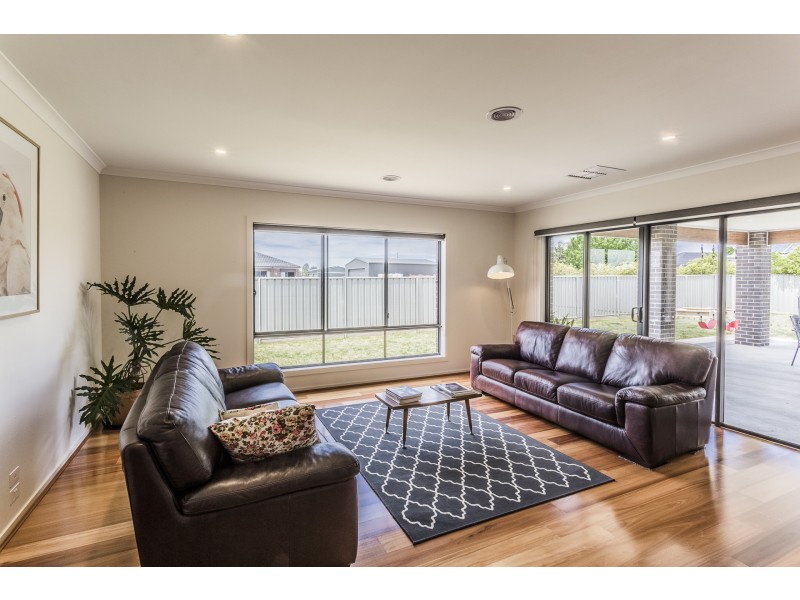 39 Park Avenue, Echuca VIC 3564