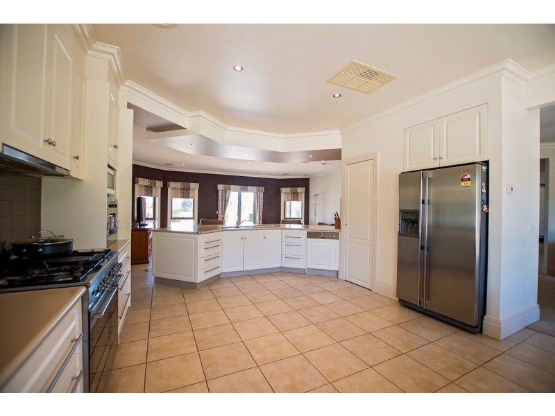 8 Boyes Street, Moama NSW 2731