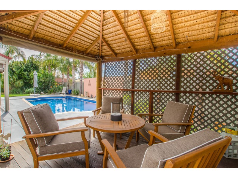 24 Westwood Place, Echuca VIC 3564