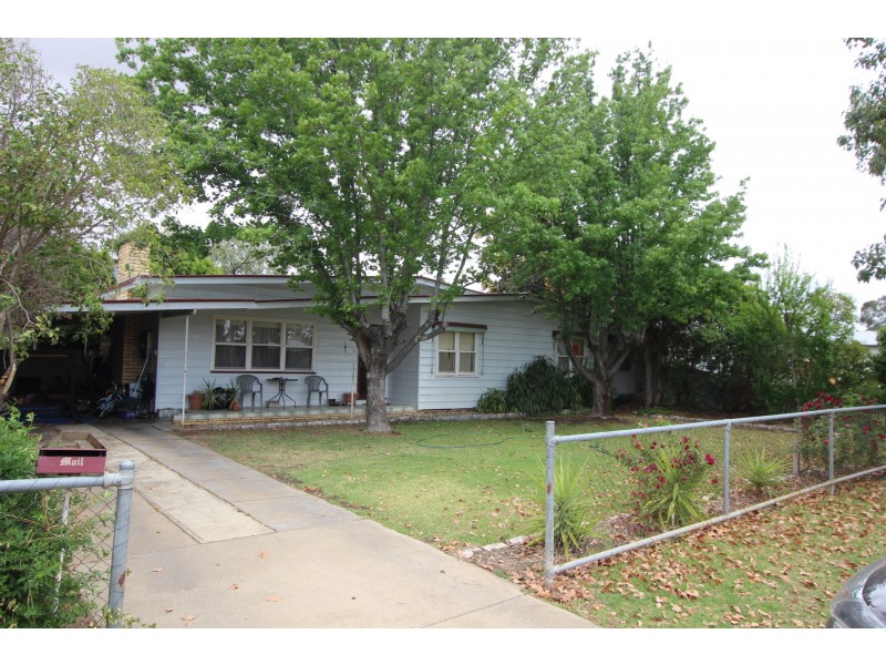 39 Chanter Street, Moama NSW 2731