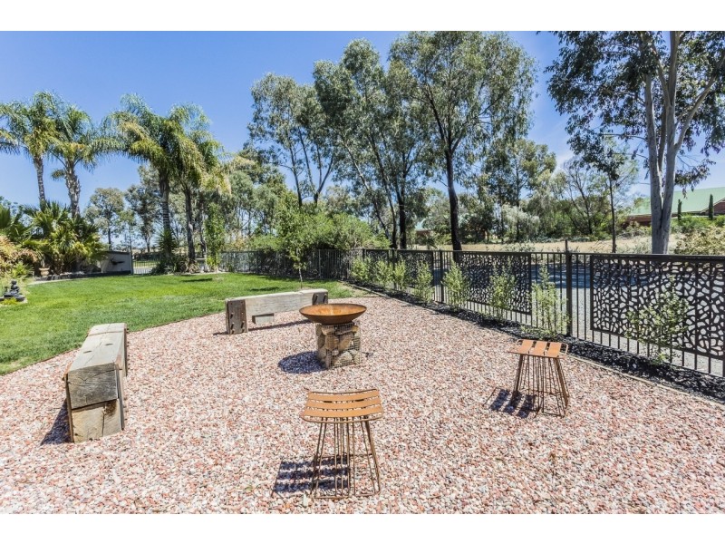 81 Wharparilla Drive, Echuca VIC 3564