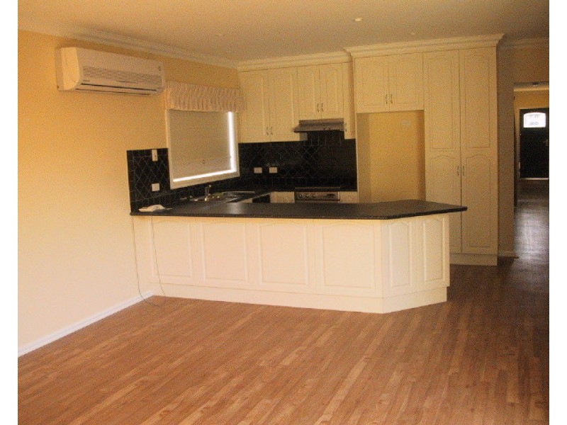 2/24 Haverfield Street, Echuca VIC 3564