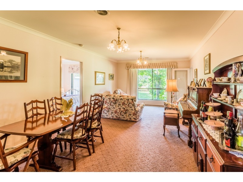 13 Kingfisher West Drive, Moama NSW 2731