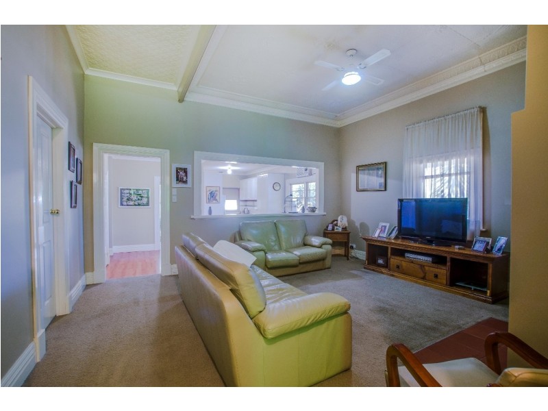 15 Livingstone Street, Mathoura NSW 2710